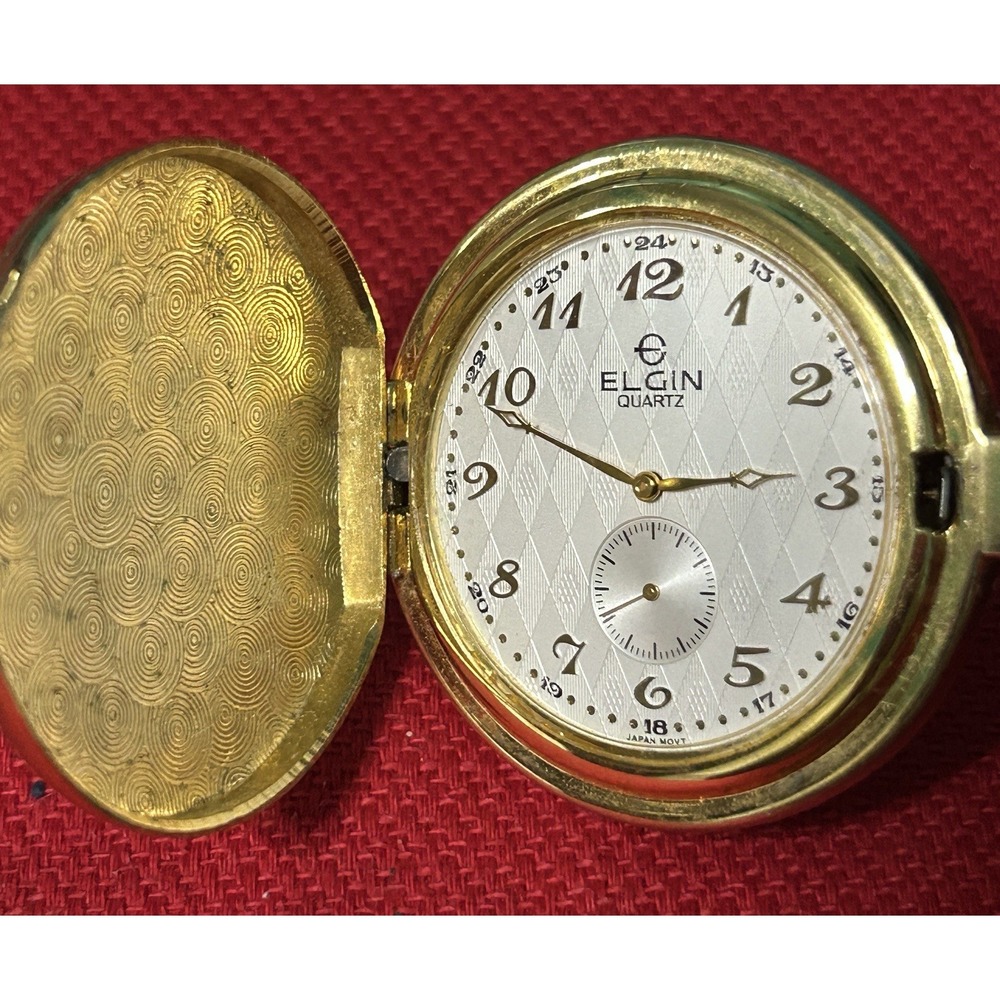 Vintage Elgin Hunter Gold Tone & White Dial Pocket Watch Needs Battery